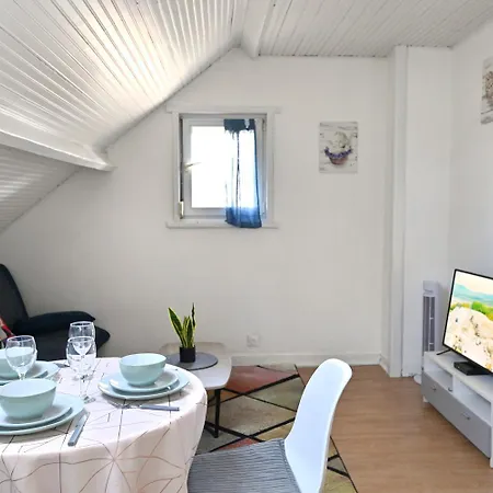 T2 Cosy Et Lumineux - Proche Centre Et Commodites Saint-Quentin (Aisne)